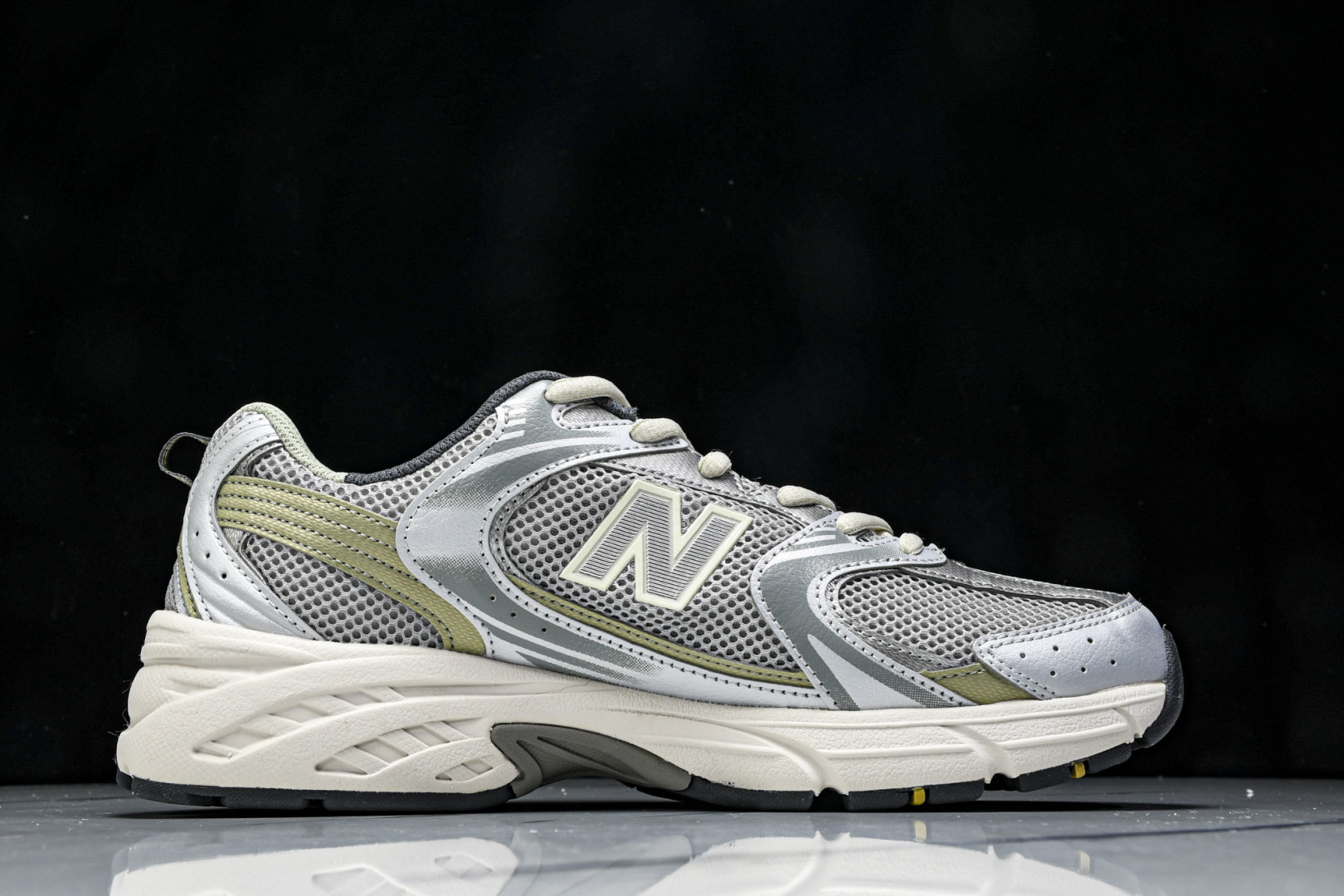   New Balance NB 530 Y2K 浅灰 MR530KMW 尺寸 36 37 37.5 3