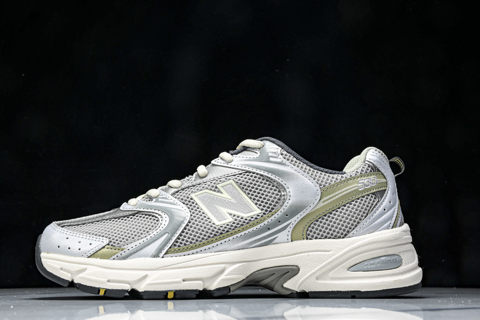   New Balance NB 530 Y2K 浅灰 MR530KMW 尺寸 36 37 37.5 3