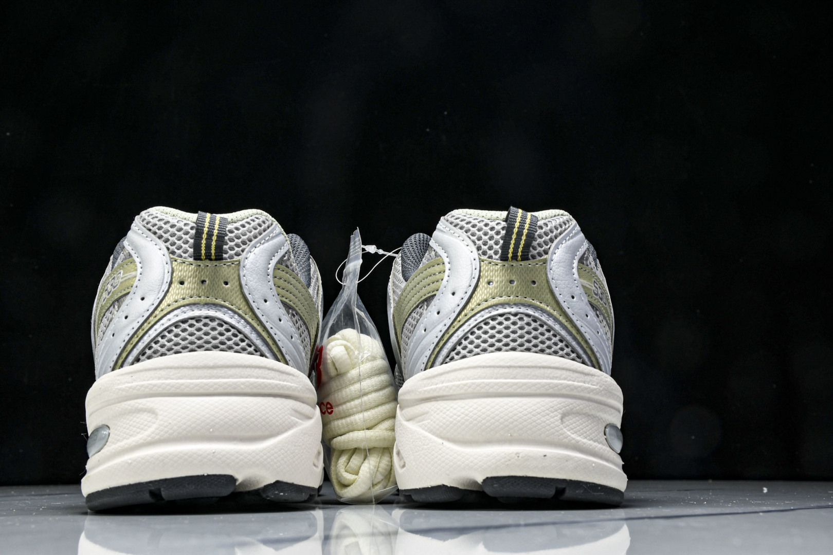   New Balance NB 530 Y2K 浅灰 MR530KMW 尺寸 36 37 37.5 3