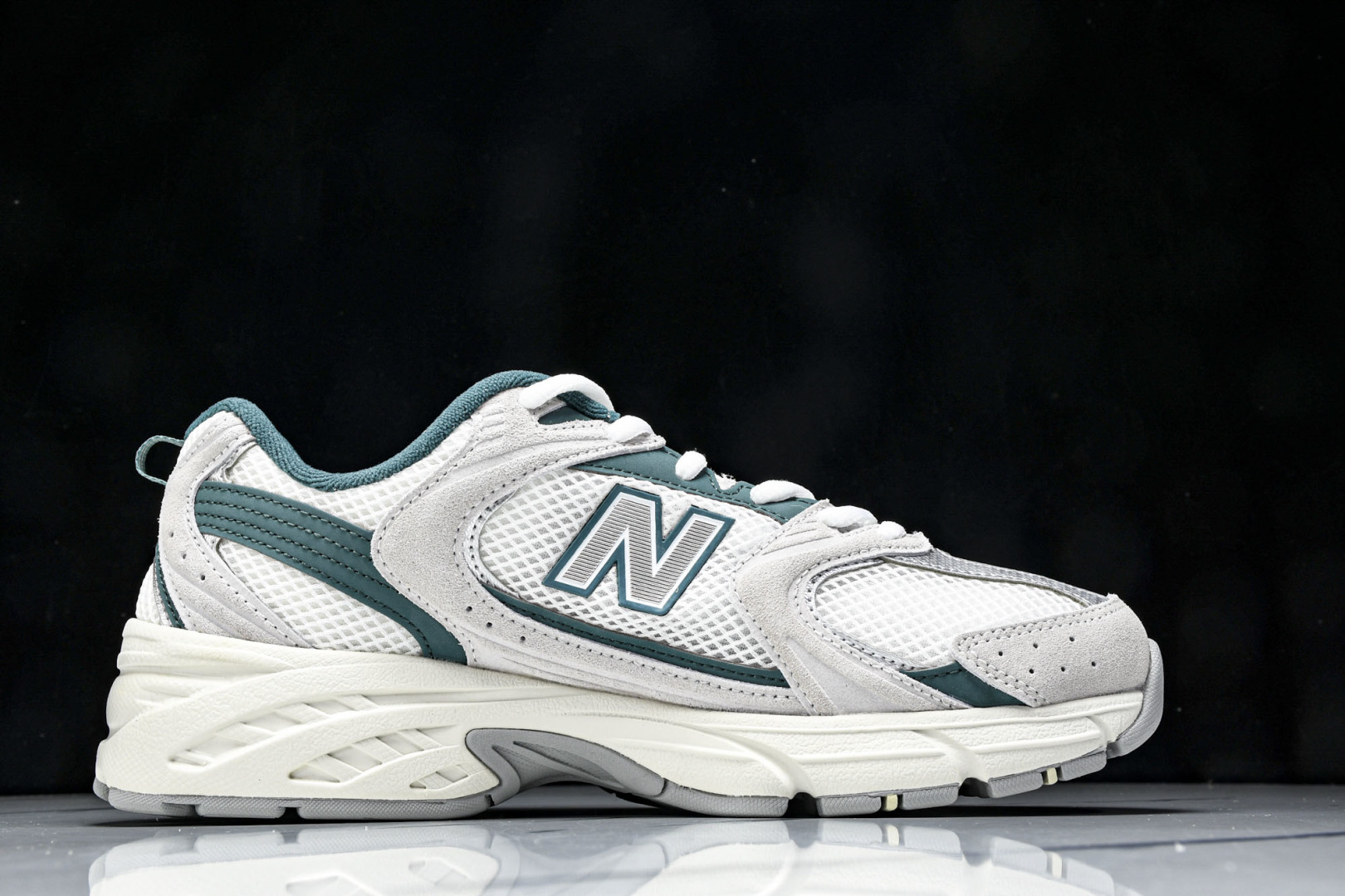   New Balance NB 530 白灰绿 MR530QA 尺寸 36 37 37.5 38 38