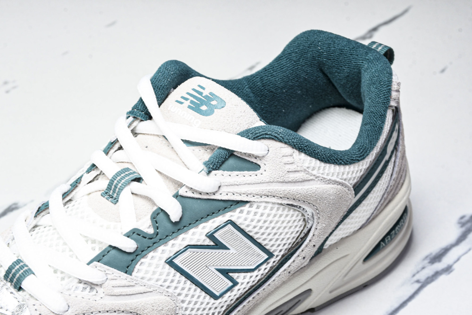   New Balance NB 530 白灰绿 MR530QA 尺寸 36 37 37.5 38 38