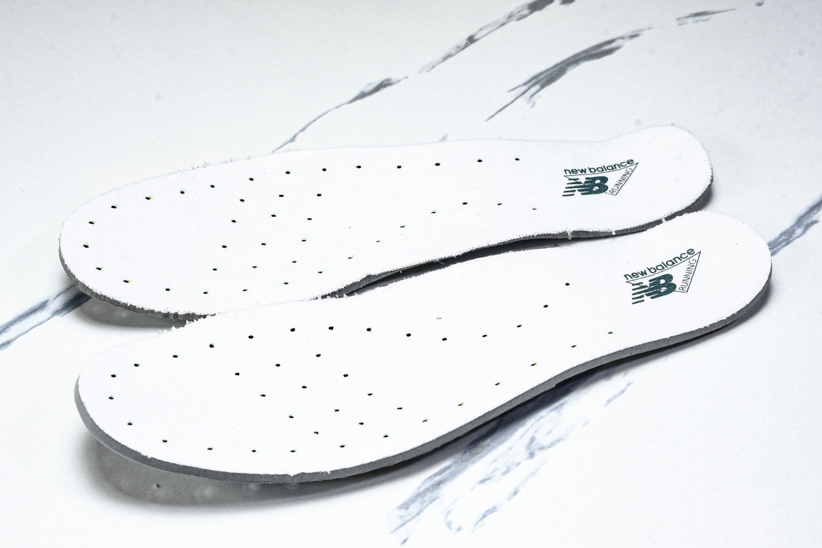   New Balance NB 530 白灰绿 MR530QA 尺寸 36 37 37.5 38 38