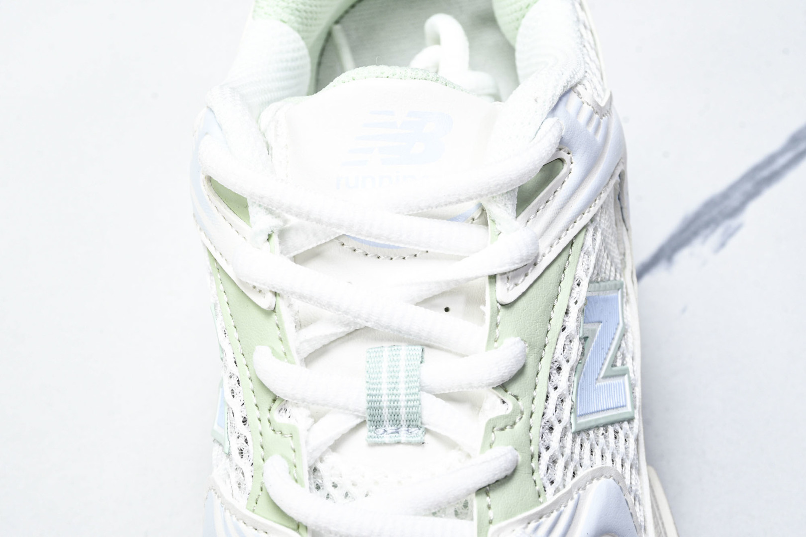   New Balance NB 530 白绿 MR530ZO 尺寸 36 37 37.5 38 38.