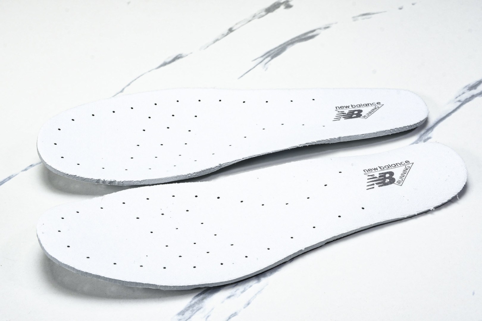   New Balance NB 530 白色 MR530LB 尺寸 36 37 37.5 38 38.