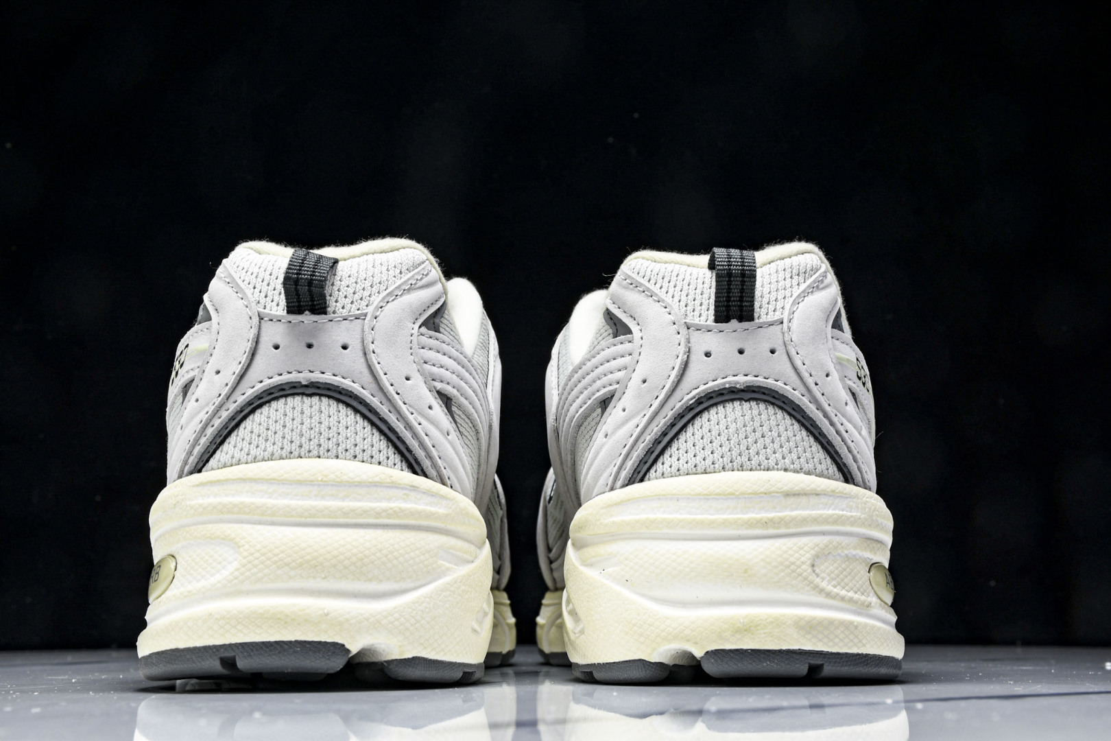   New Balance NB 530 灰白 MR530DG 尺寸 36 37 37.5 38 38.