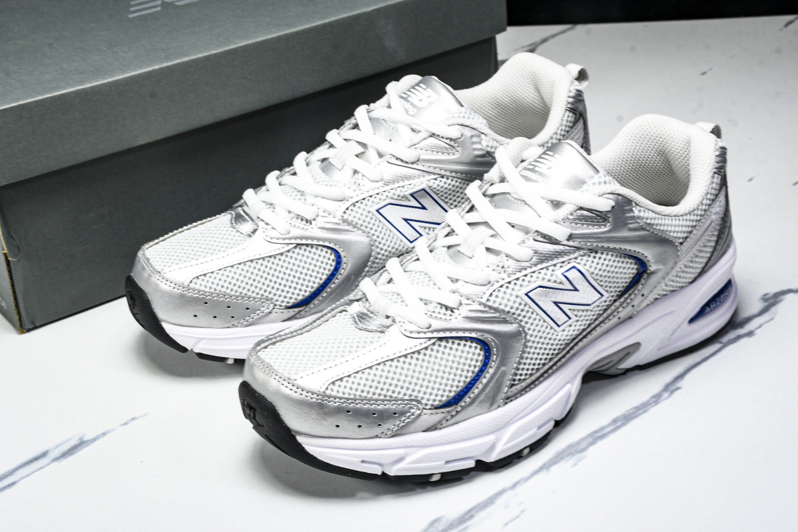   New Balance NB 530 灰银 MR530BS 尺寸 36 37 37.5 38 38.