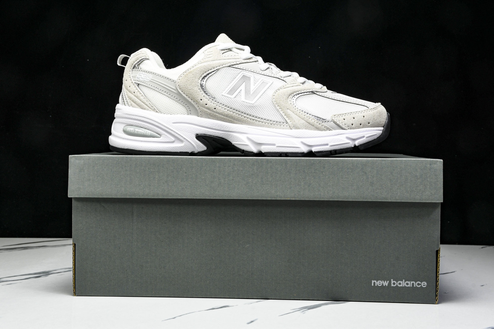   New Balance NB 530 米灰 MR530CE 尺寸 36 37 37.5 38 38.