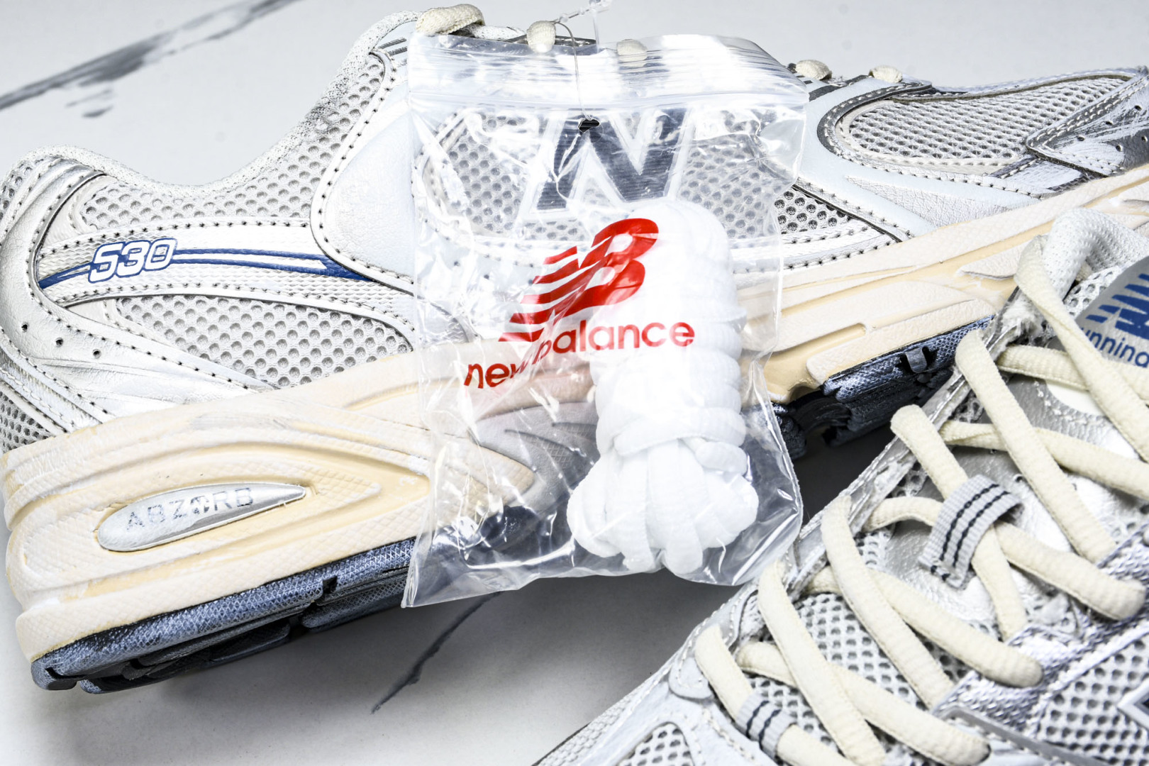   New Balance NB 530 银色 MR530VS 尺寸 36 37 37.5 38 38.