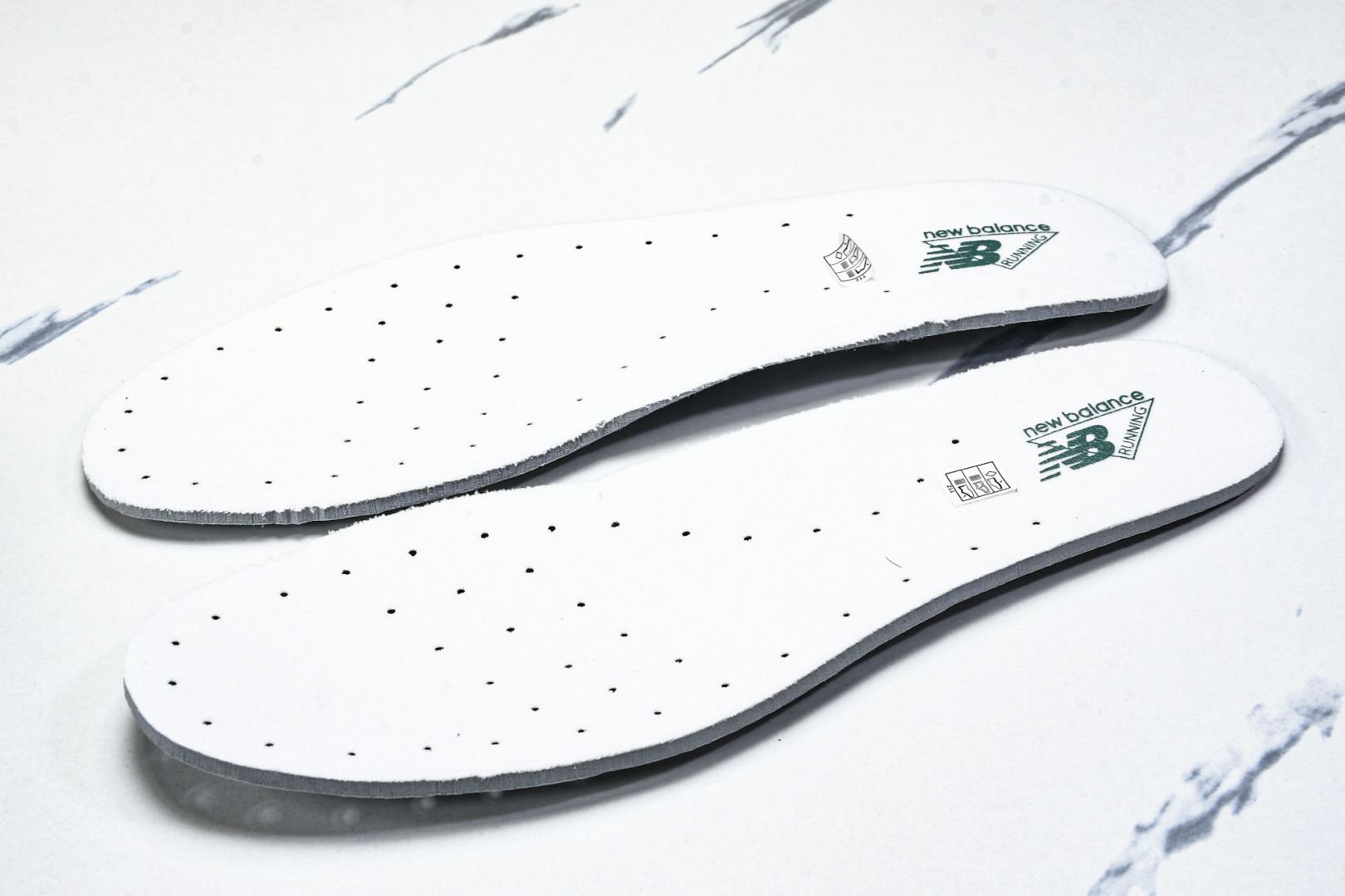   New Balance NB530 白绿 MR530AB 尺寸 36 37 37.5 38 38.5