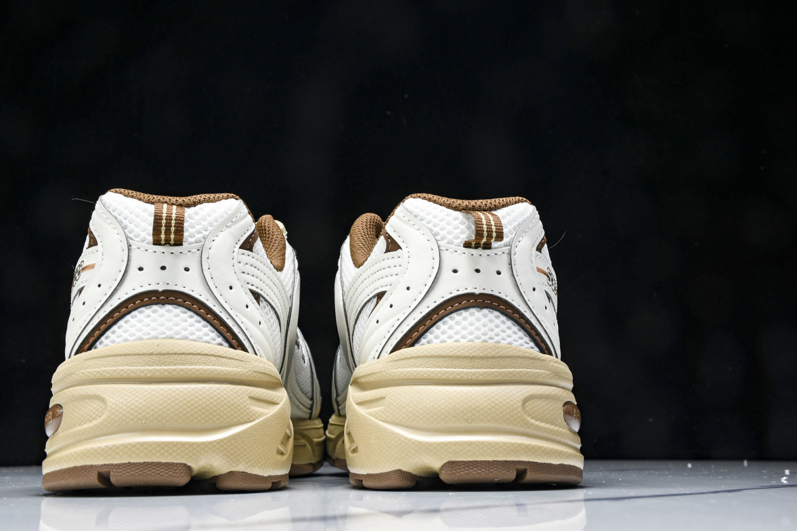   Niko x New Balance NB530 白棕 MR530NI 尺寸 36 37 37.5 