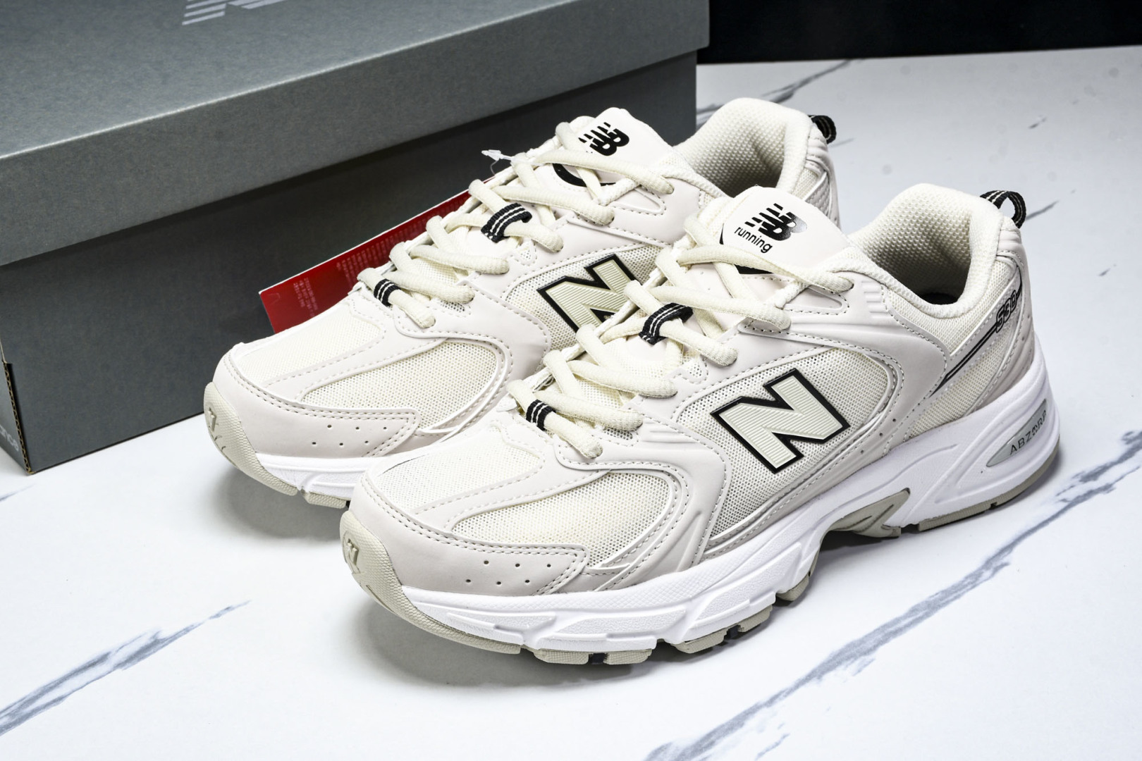  New Balance 530 月光米色 MR530SH 尺寸 36 37 37.5 38 38.5 