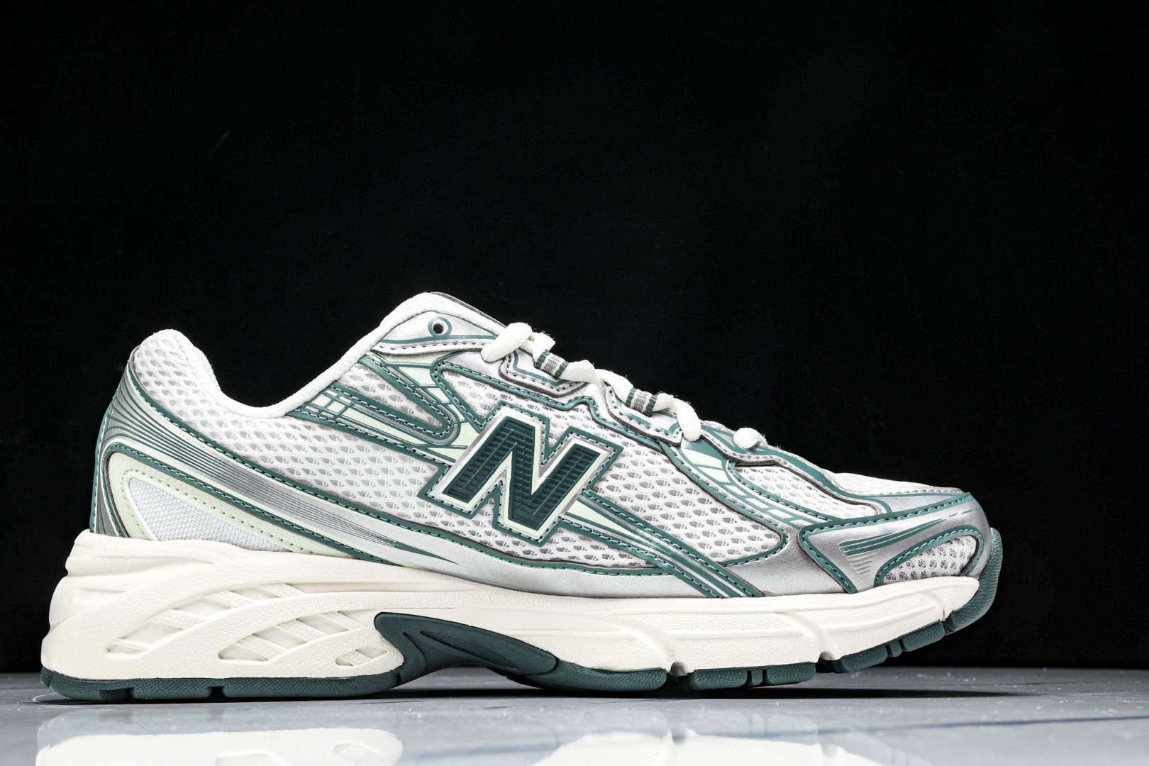  New Balance 740系列复古老爹风休闲运动慢跑鞋 U740GR2 尺寸 36 37 37.5