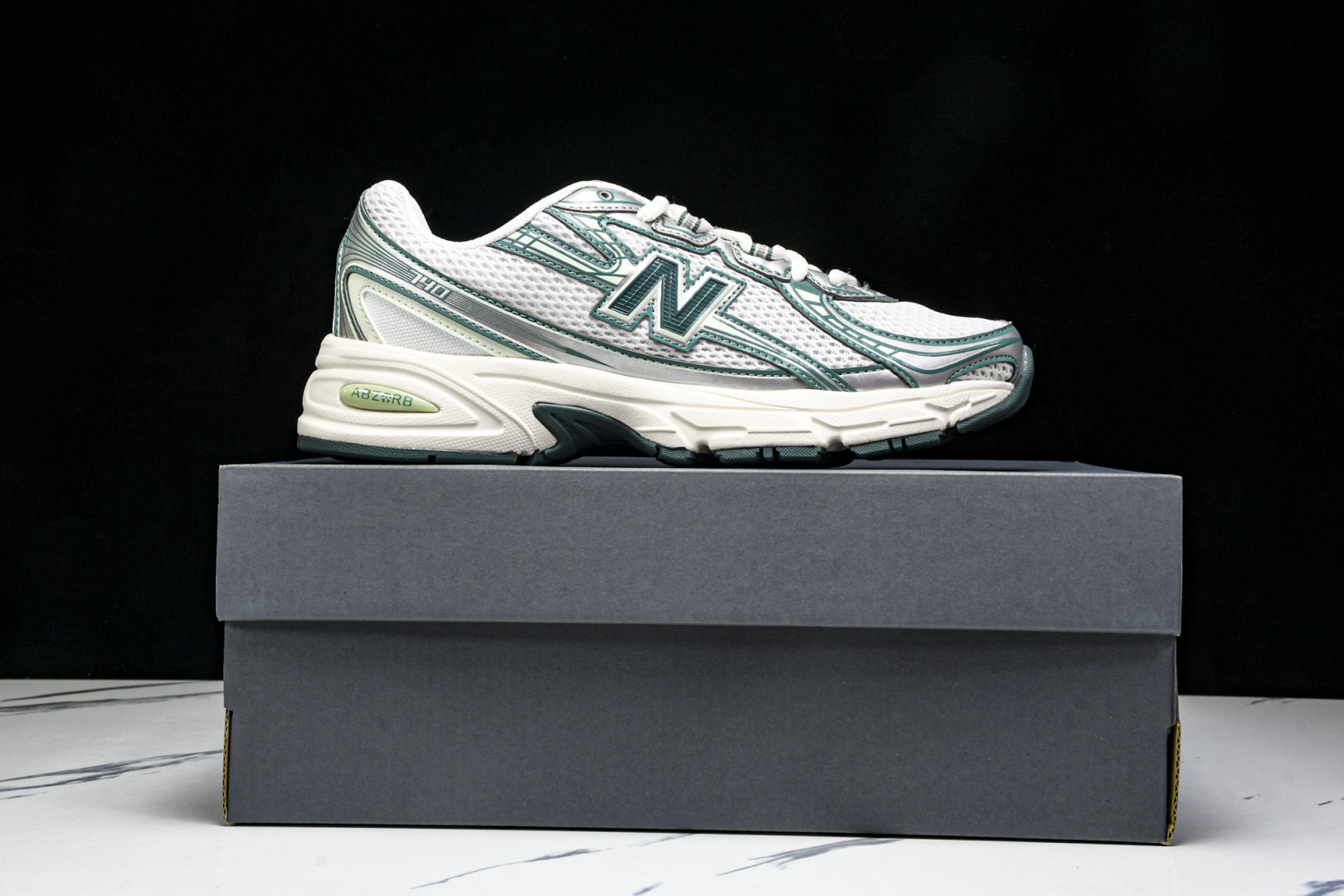  New Balance 740系列复古老爹风休闲运动慢跑鞋 U740GR2 尺寸 36 37 37.5
