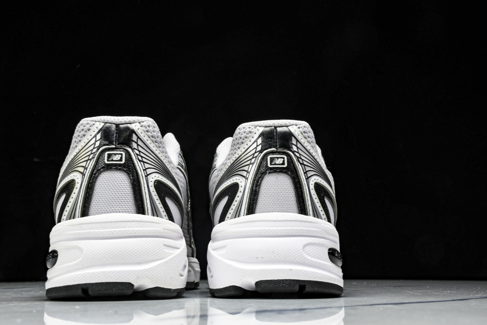  New Balance 740系列复古老爹风休闲运动慢跑鞋 U740JPG 尺寸 36 37 37.5