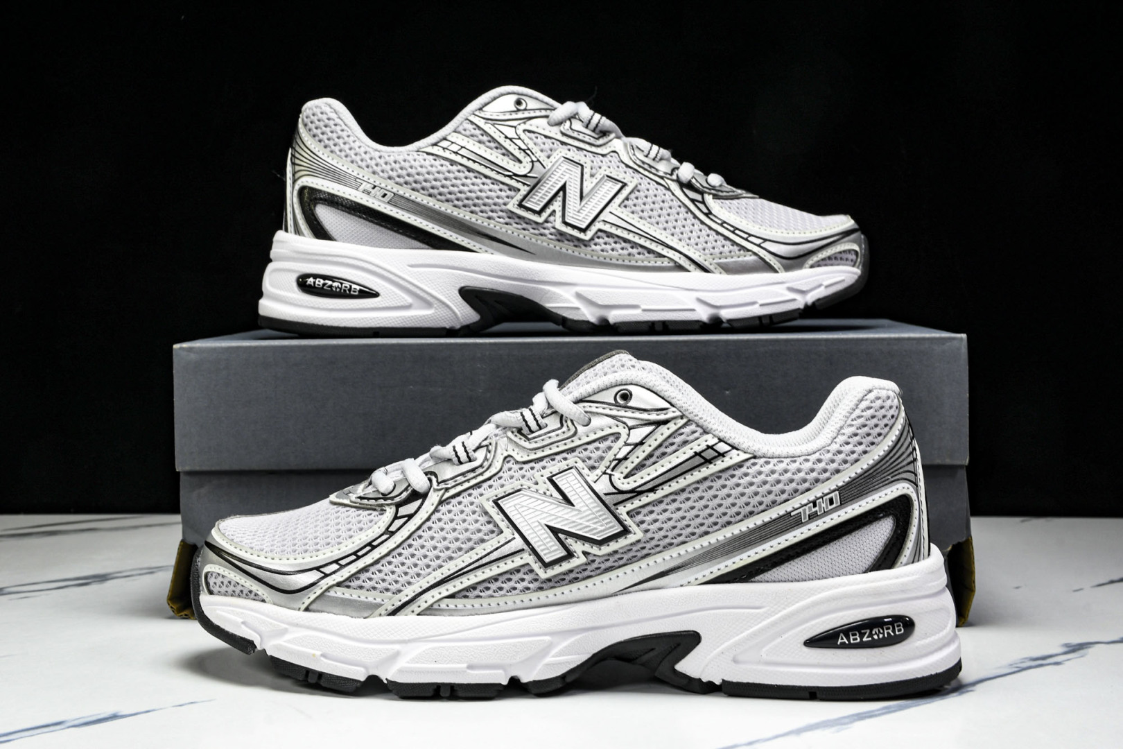  New Balance 740系列复古老爹风休闲运动慢跑鞋 U740JPG 尺寸 36 37 37.5