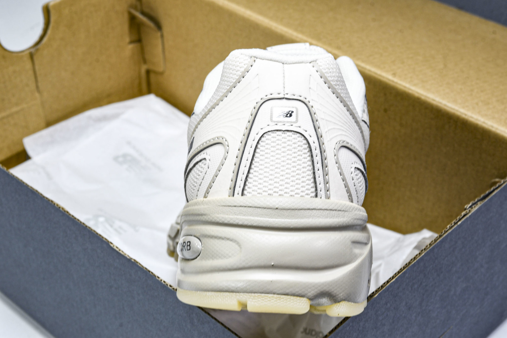  New Balance 740系列复古老爹风休闲运动慢跑鞋 U740LN1 尺寸 36 37 37.5