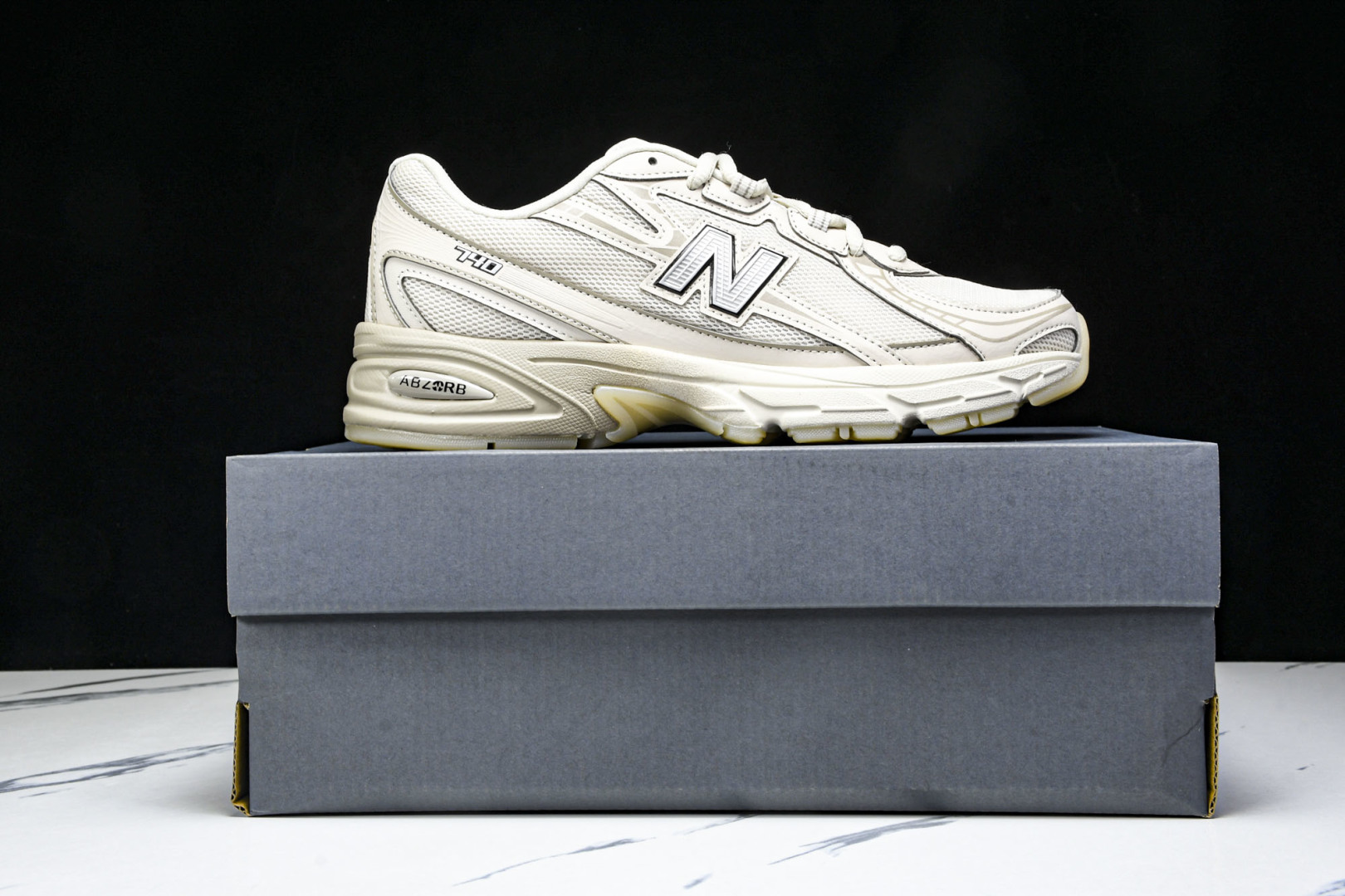  New Balance 740系列复古老爹风休闲运动慢跑鞋 U740LN1 尺寸 36 37 37.5