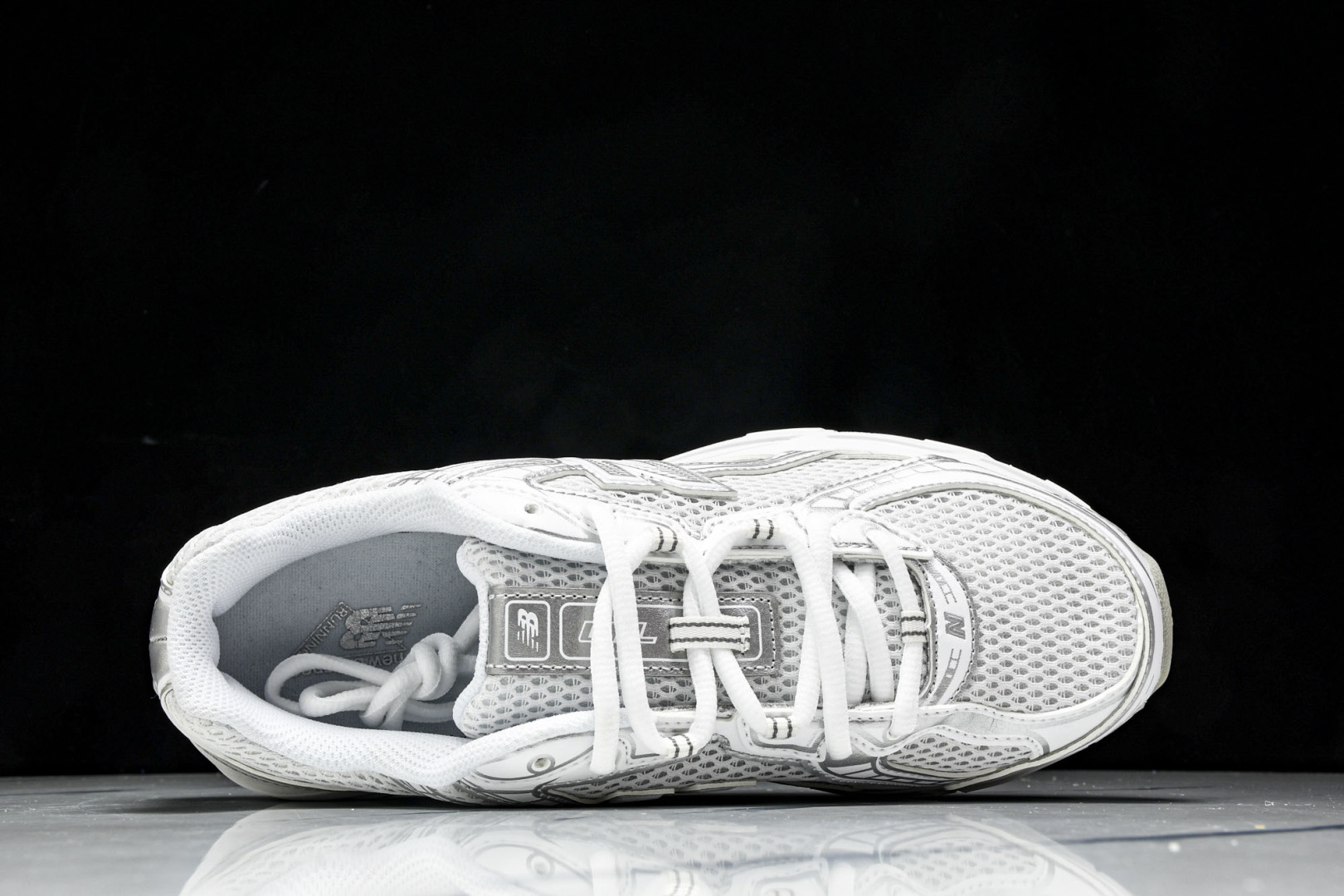  New Balance 740系列复古老爹风休闲运动慢跑鞋 U740WM2 尺寸 36 37 37.5