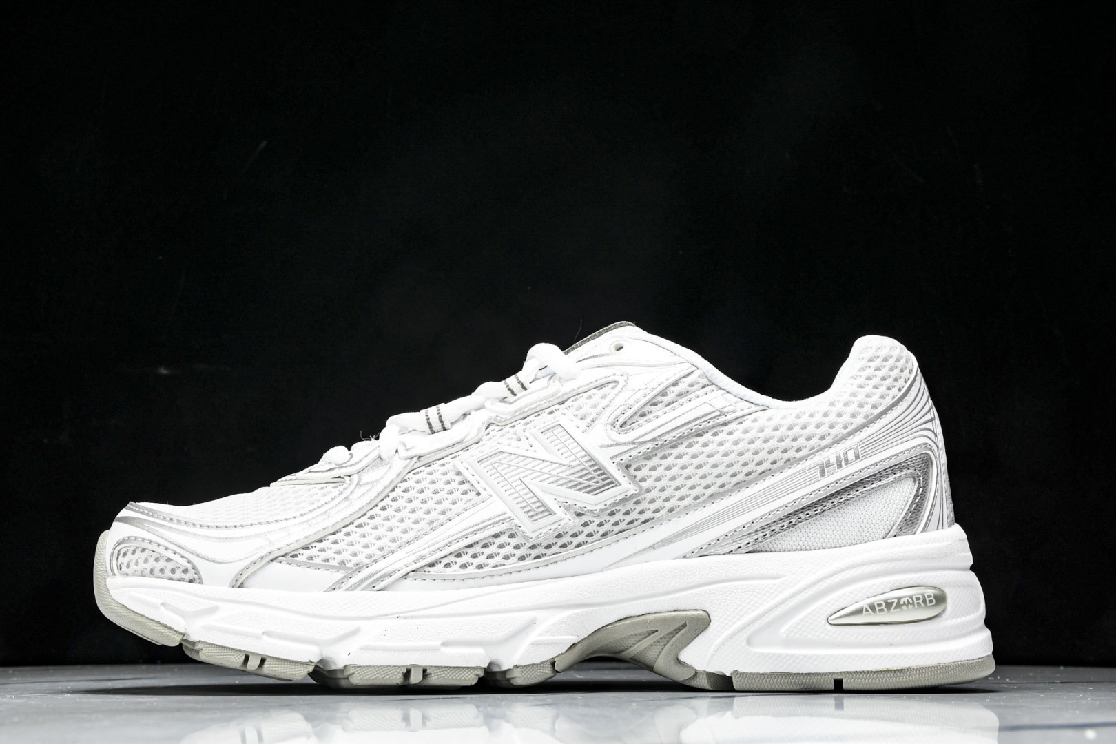  New Balance 740系列复古老爹风休闲运动慢跑鞋 U740WM2 尺寸 36 37 37.5
