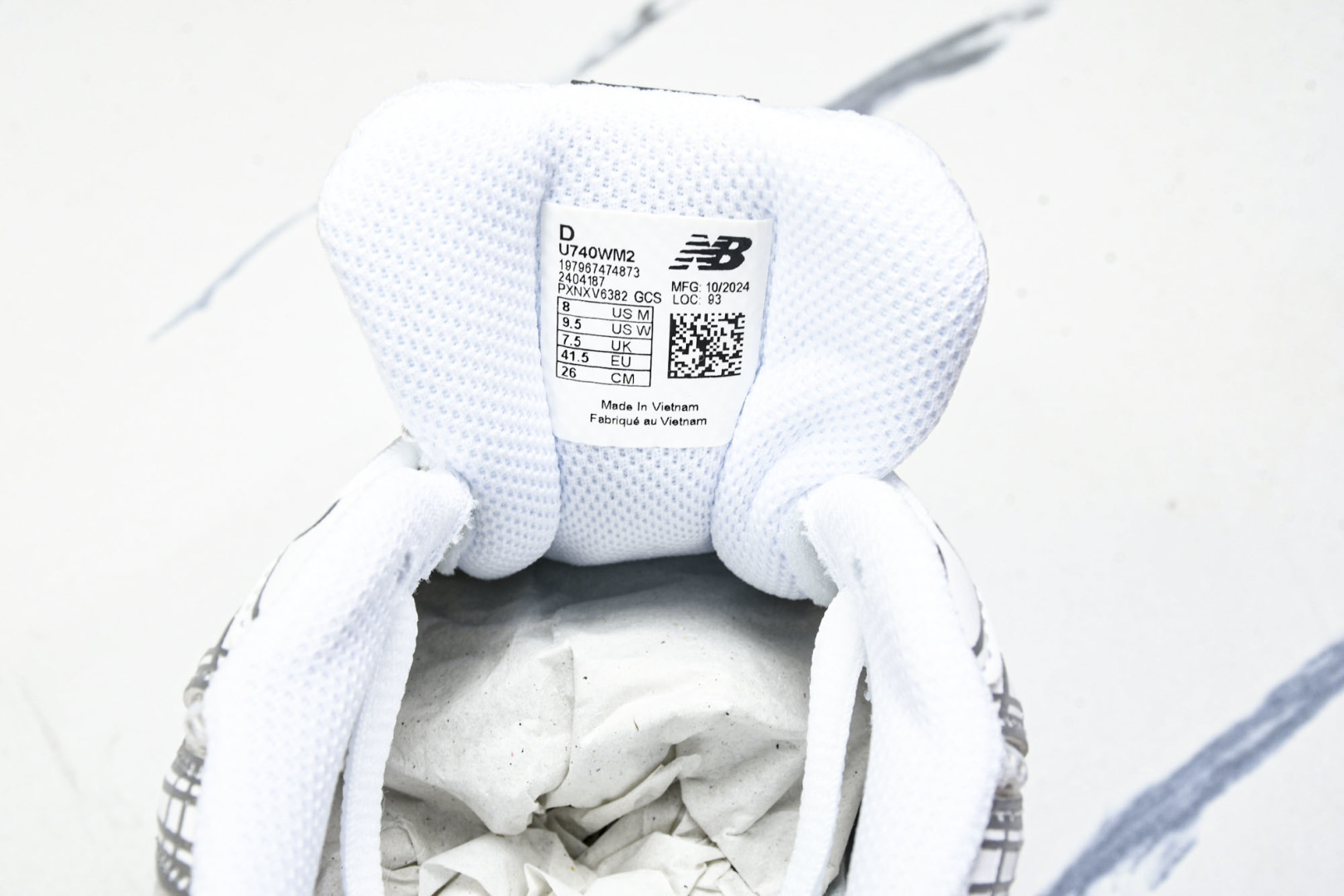  New Balance 740系列复古老爹风休闲运动慢跑鞋 U740WM2 尺寸 36 37 37.5
