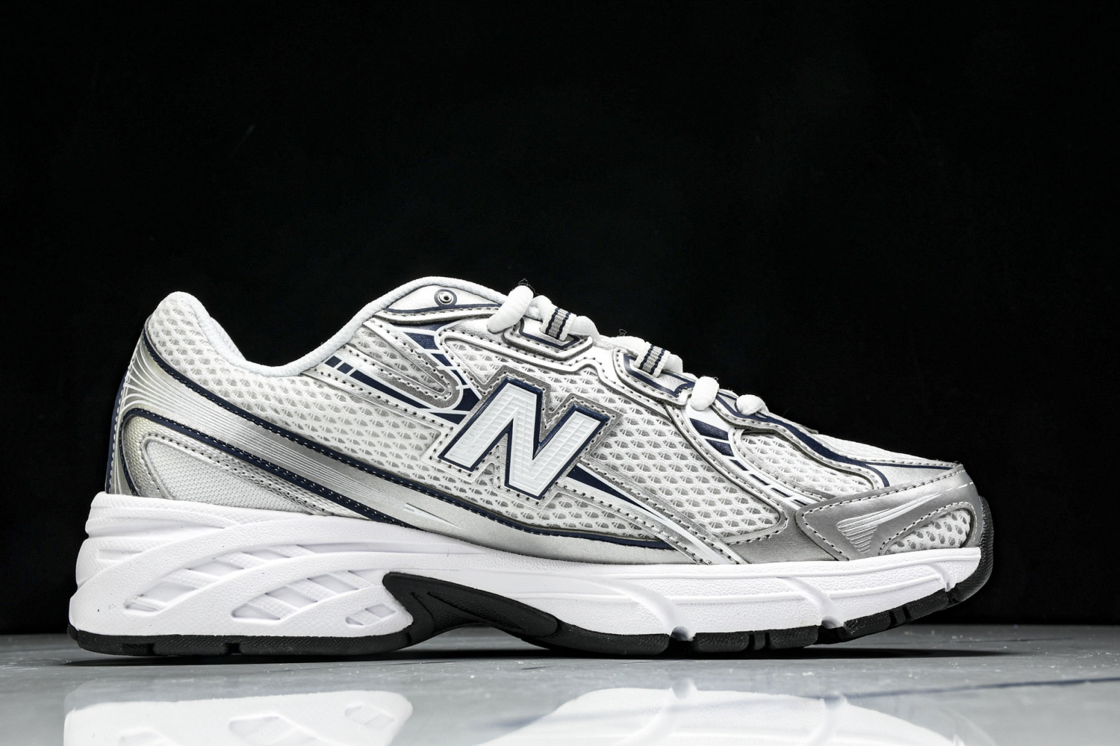  New Balance 740系列复古老爹风休闲运动慢跑鞋 U740WN2 尺寸 36 37 37.5