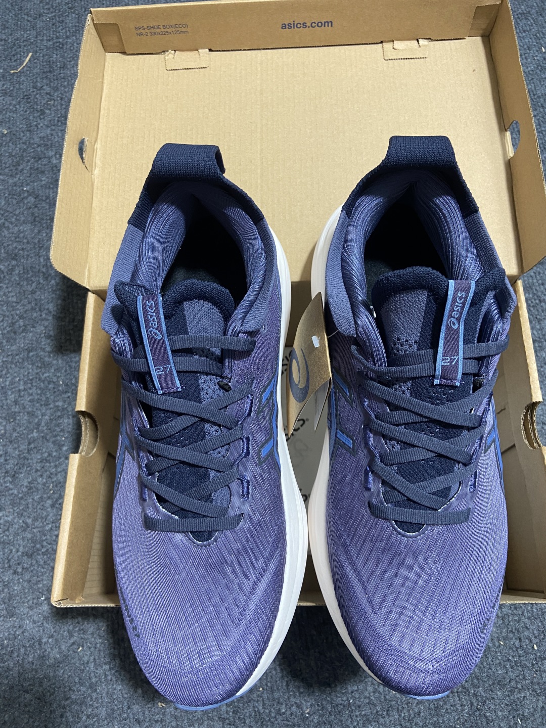  Asics Gel-Nimbus 27 亚瑟士复古透气休闲鞋缓震男子耐磨跑步鞋 1011B956-50