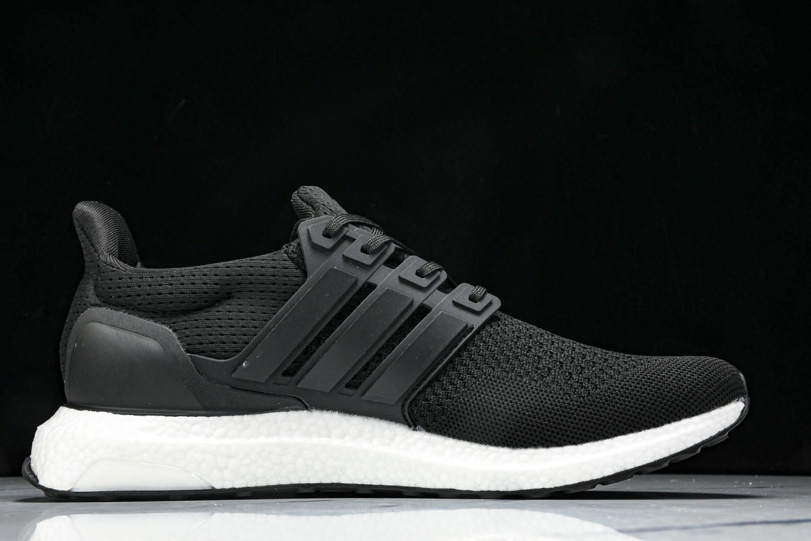 UB 尺码36-46

纯原版出品-Ultra Boost 1.0  初代爆米花休闲运动套脚慢跑鞋 HQ