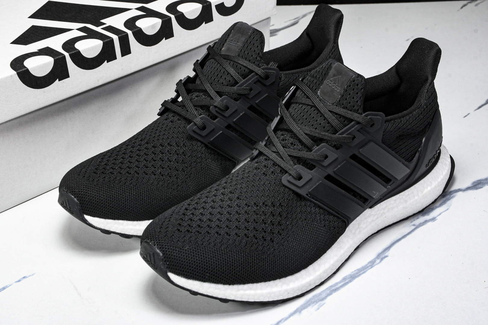 UB 尺码36-46

纯原版出品-Ultra Boost 1.0  初代爆米花休闲运动套脚慢跑鞋 HQ
