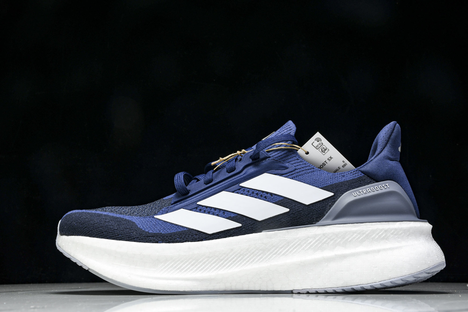 UB 尺码39-48

纯原版出品-Ultraboost 5X 阿迪达斯新款休闲爆米花跑步鞋 JI338