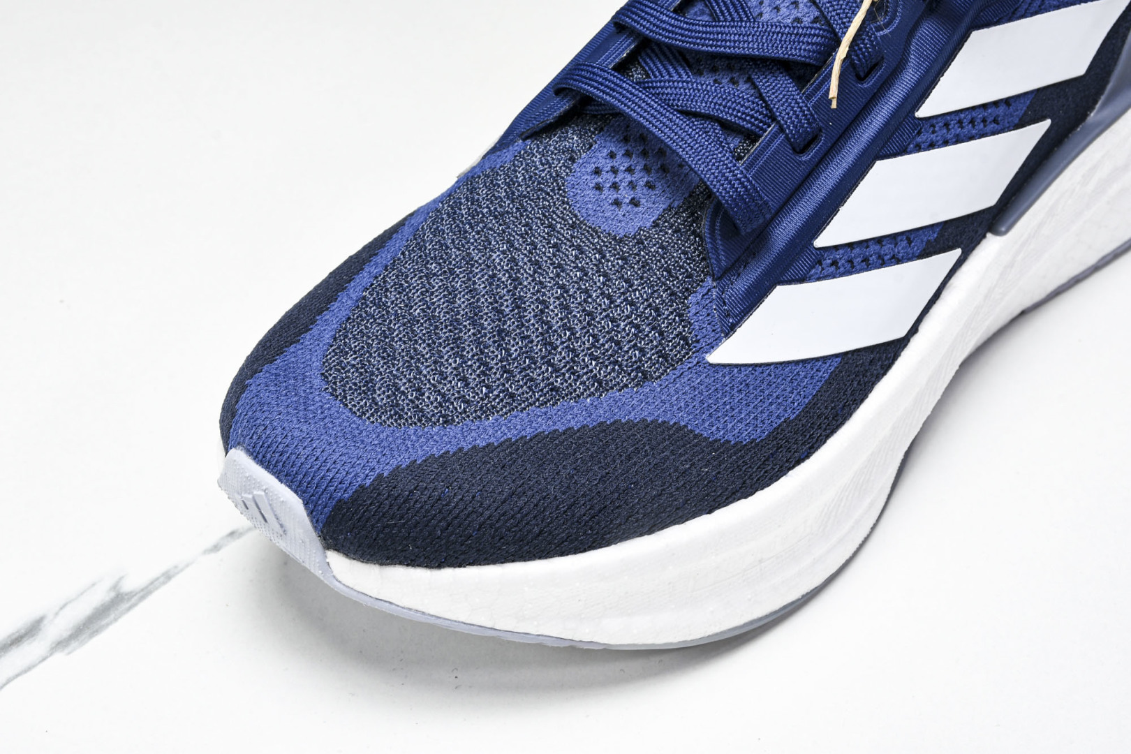 UB 尺码39-48

纯原版出品-Ultraboost 5X 阿迪达斯新款休闲爆米花跑步鞋 JI338