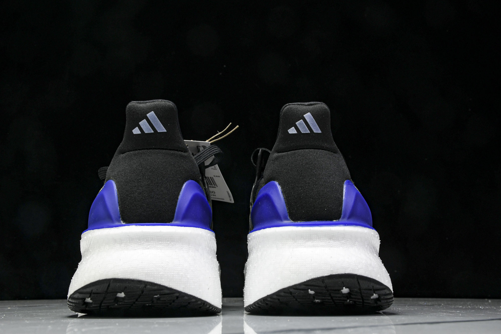 UB 尺码39-48

纯原版出品- Ultraboost 5  阿迪达斯新款休闲爆米花跑步鞋 JH90