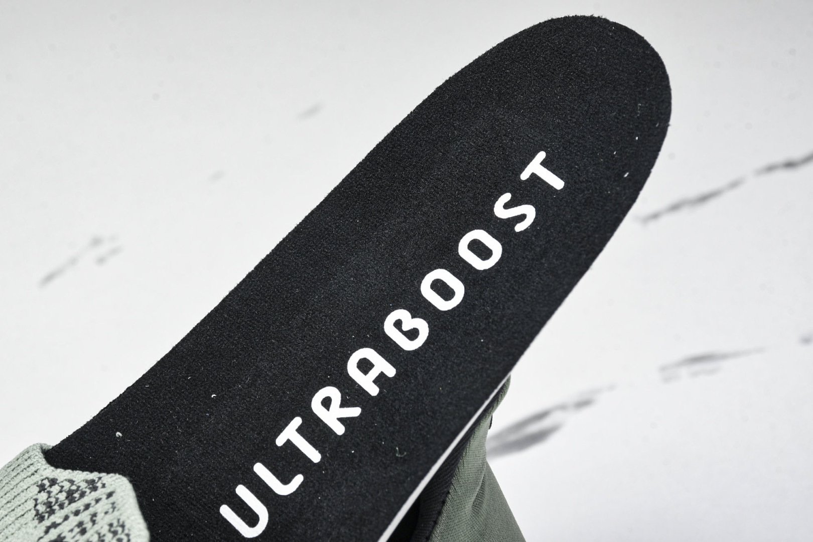UB 尺码39-48

纯原版出品-Ultraboost 5 阿迪达斯新款休闲爆米花跑步鞋  JI152