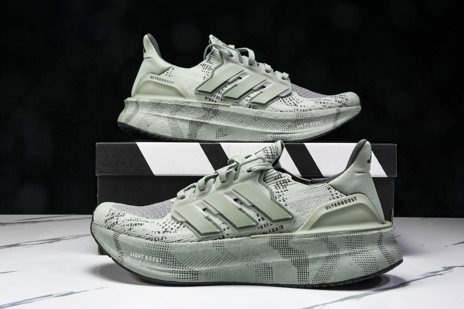 UB 尺码39-48

纯原版出品-Ultraboost 5 阿迪达斯新款休闲爆米花跑步鞋  JI152