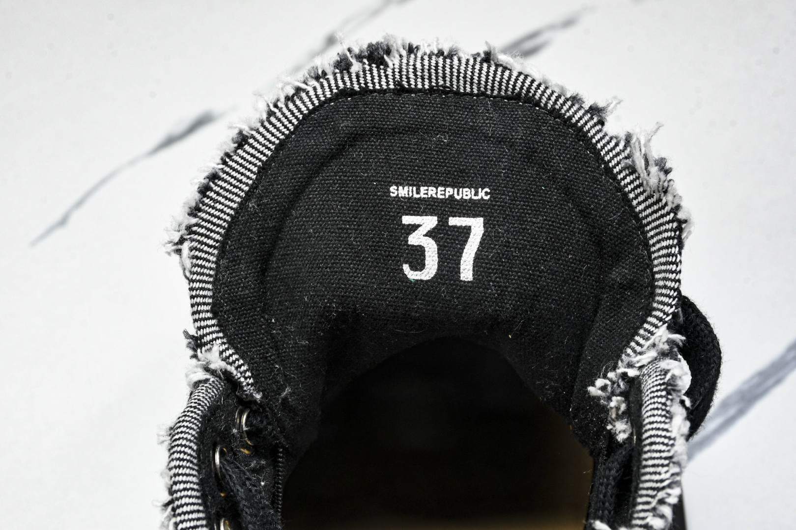 开口笑2.0 尺码35-45

纯原版出品-SMILEREPUBLIC 檀健次 开口笑2.0厚底百搭休闲