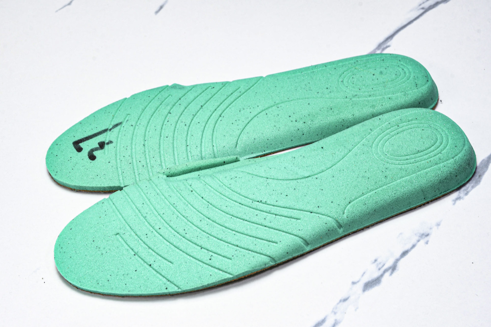 开口笑2.0 尺码35-45

纯原版出品-SMILEREPUBLIC 檀健次 开口笑2.0厚底百搭休闲