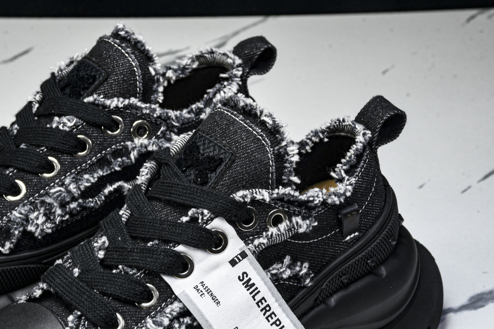 开口笑2.0 尺码35-45

纯原版出品-SMILEREPUBLIC 檀健次 开口笑2.0厚底百搭休闲