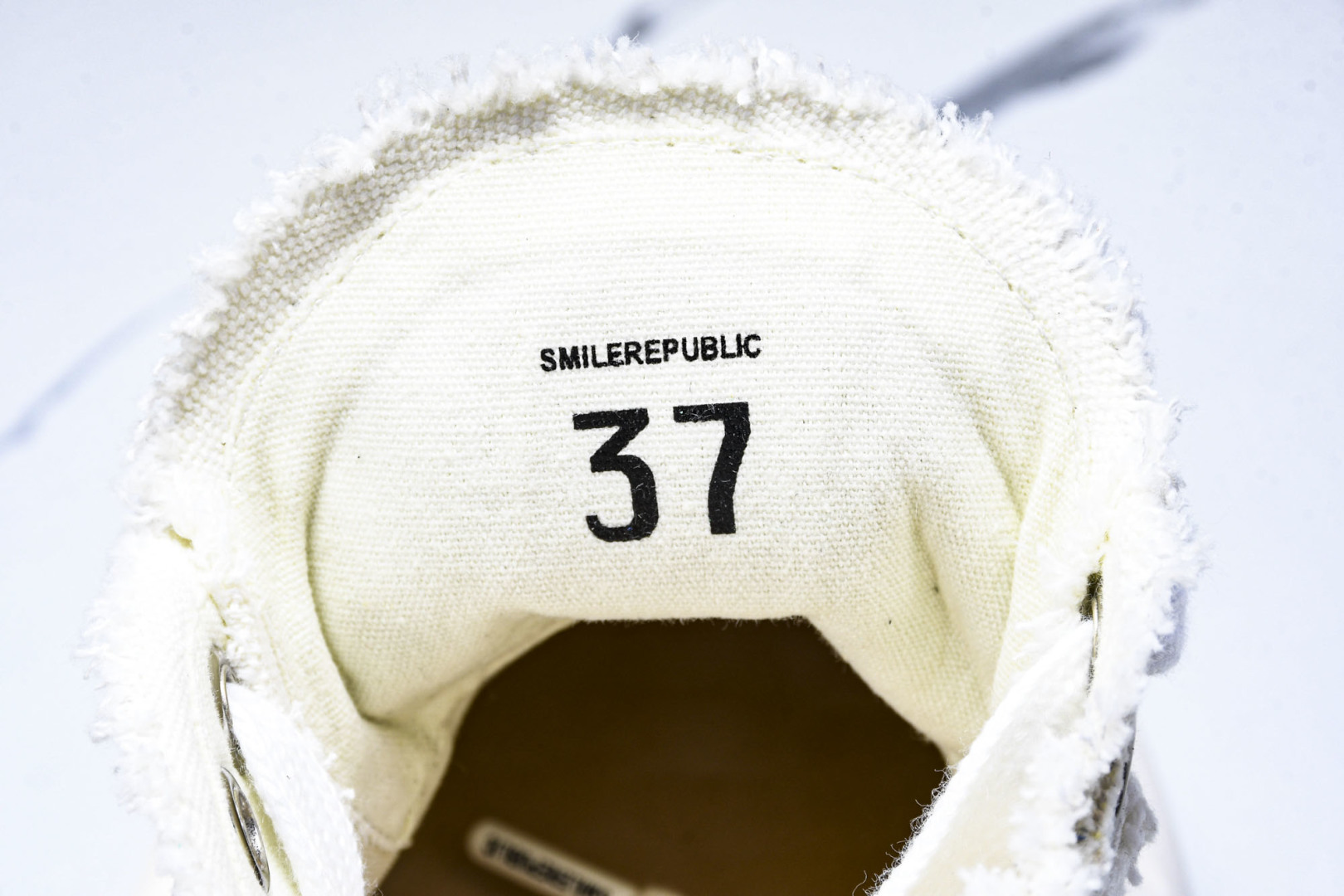 开口笑2.0 尺码35-45

纯原版出品-SMILEREPUBLIC 檀健次 开口笑2.0厚底百搭休闲