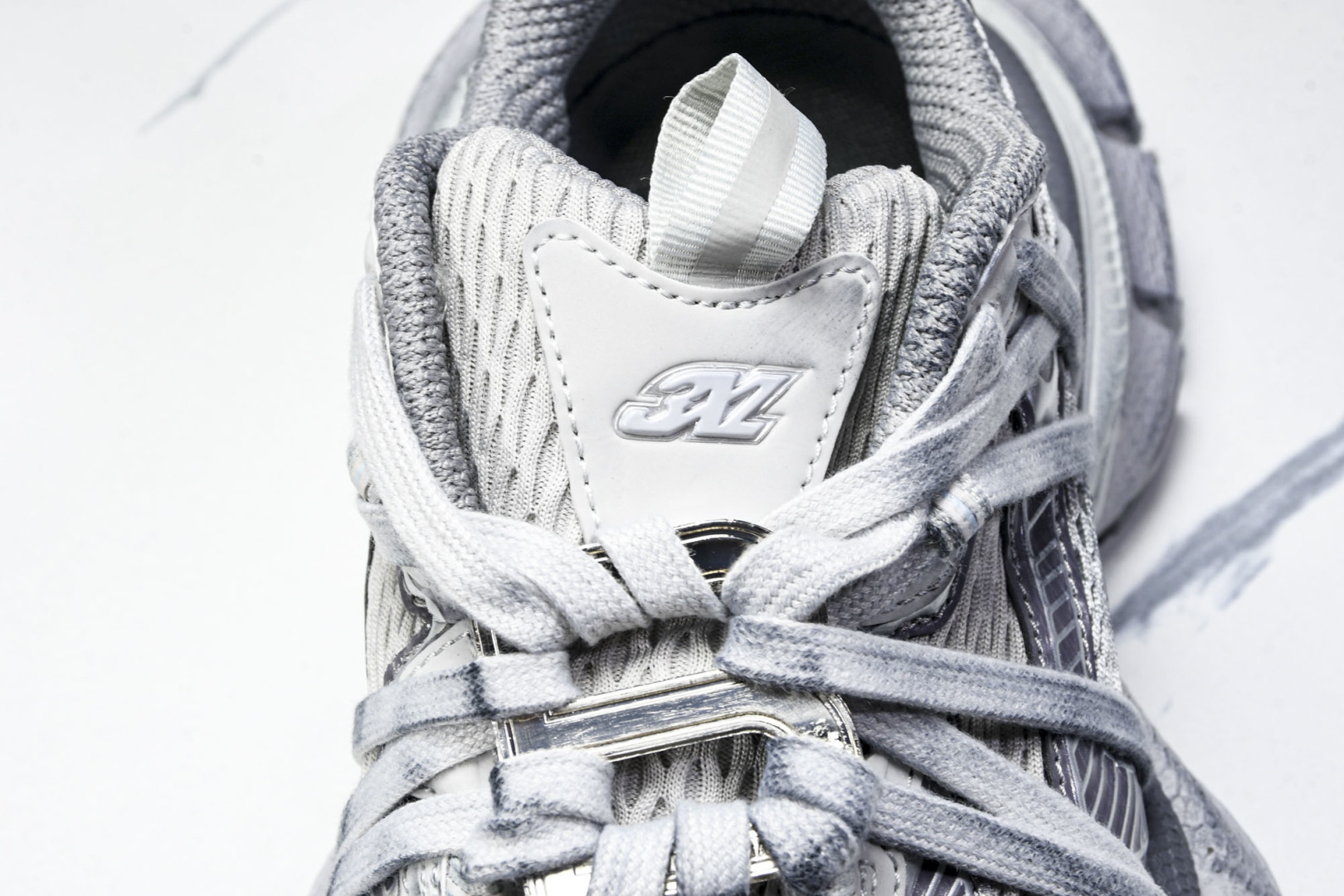 巴黎3XL 尺码35-46

纯原出品-Balenciaga 3XL Extreme Laces B 绑