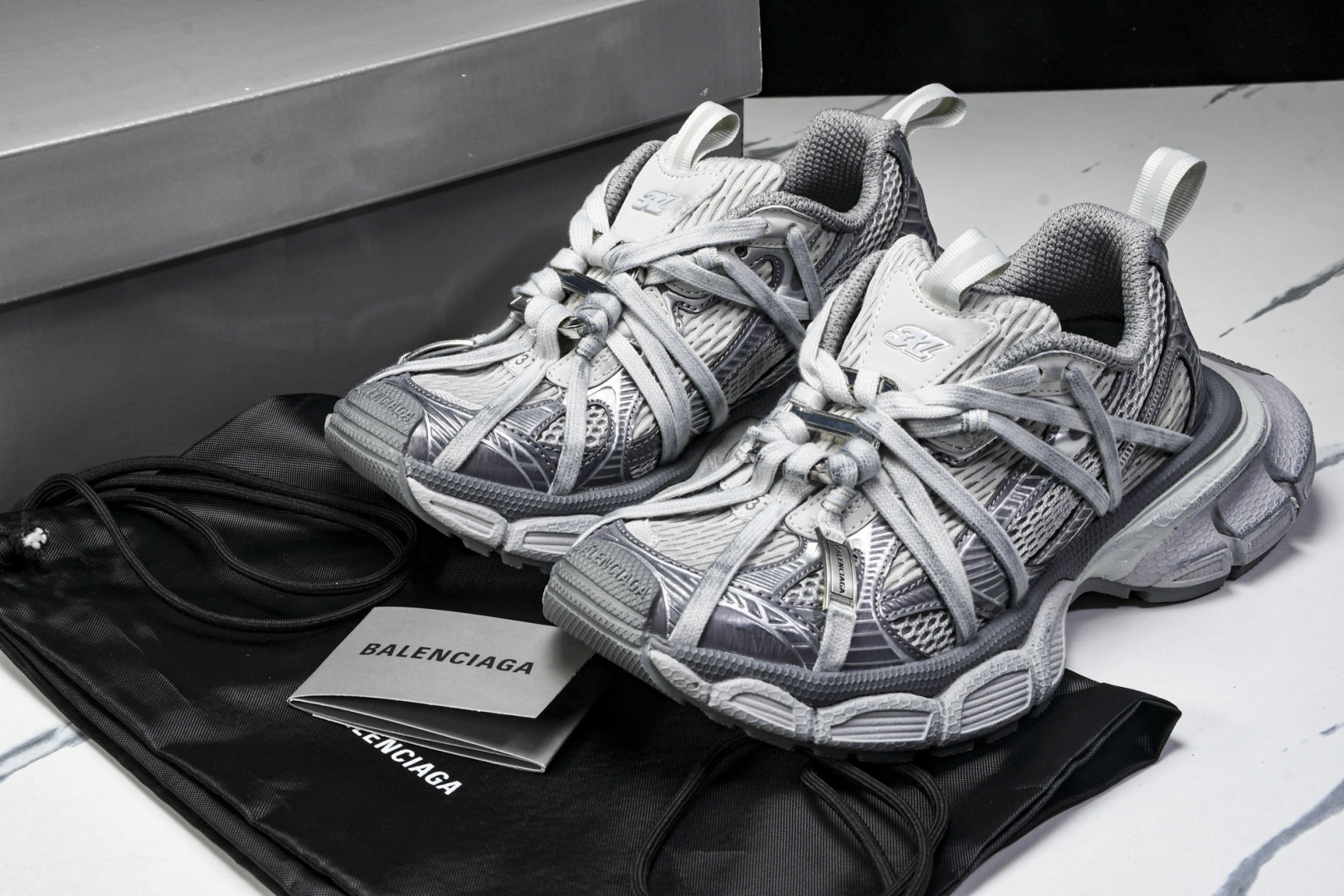 巴黎3XL 尺码35-46

纯原出品-Balenciaga 3XL Extreme Laces B 绑