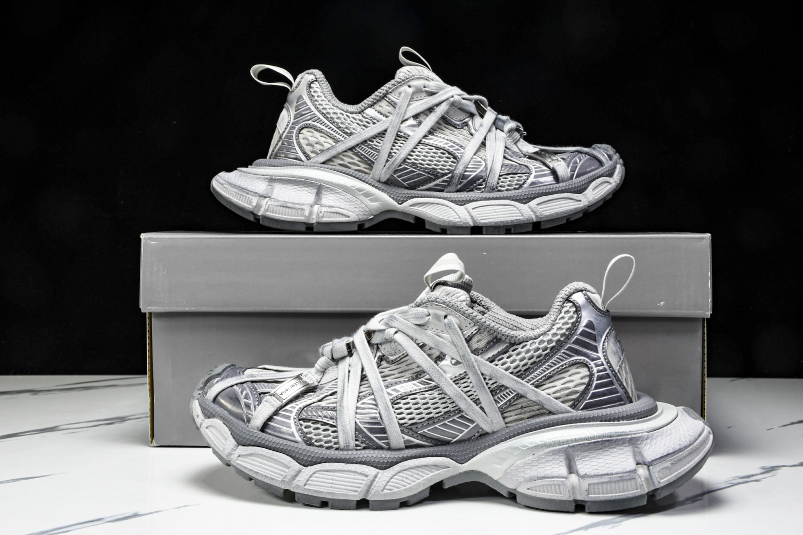巴黎3XL 尺码35-46

纯原出品-Balenciaga 3XL Extreme Laces B 绑