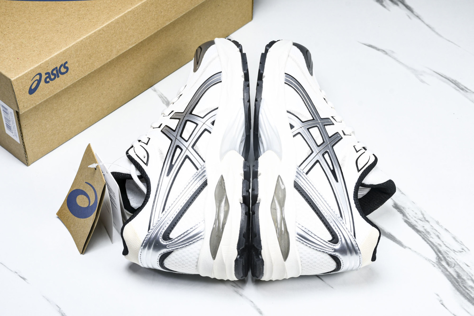 ASICS 尺码36-45

纯原版出品-Gel-Flux 4 CN 夏季低帮透气休闲运动跑步鞋 101