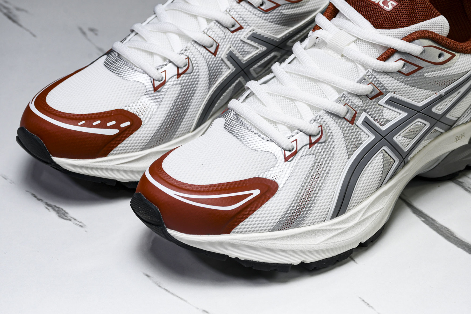 ASICS 尺码36-45

纯原版出品-Gel-Flux 4 CN 夏季低帮透气休闲运动跑步鞋 101