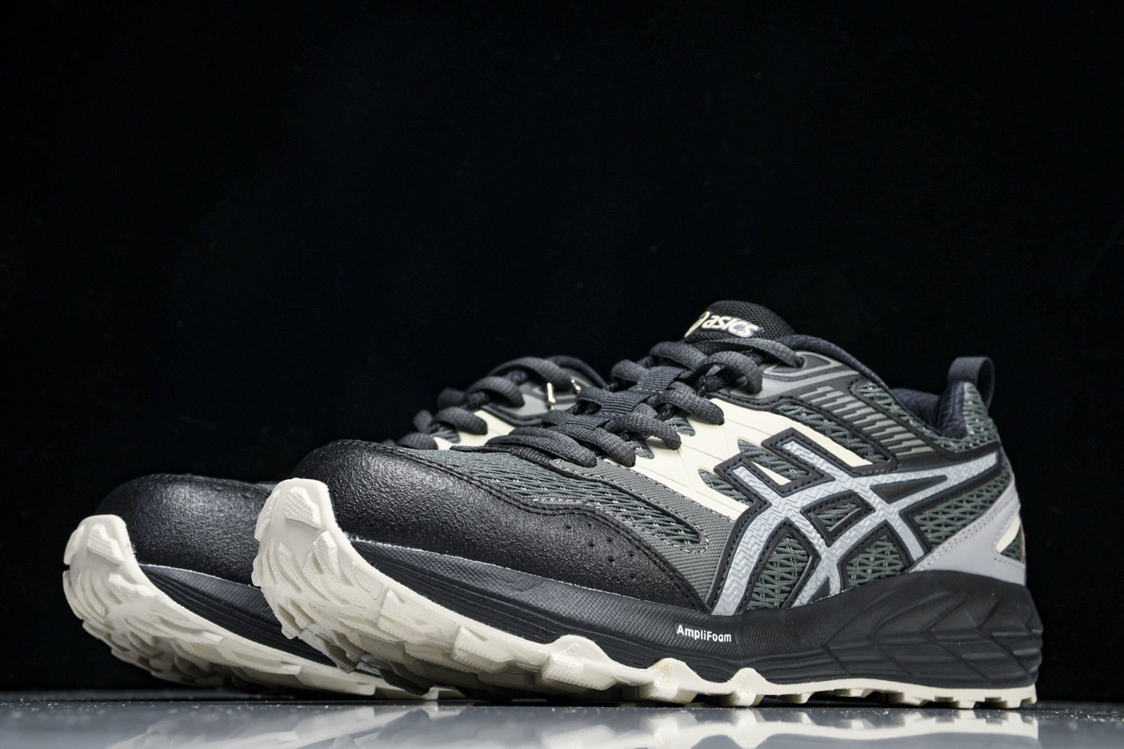 ASICS 尺码36-45

纯原版出品-Gel-Sonoma CN 亚瑟士运动休闲透气专业跑鞋 101