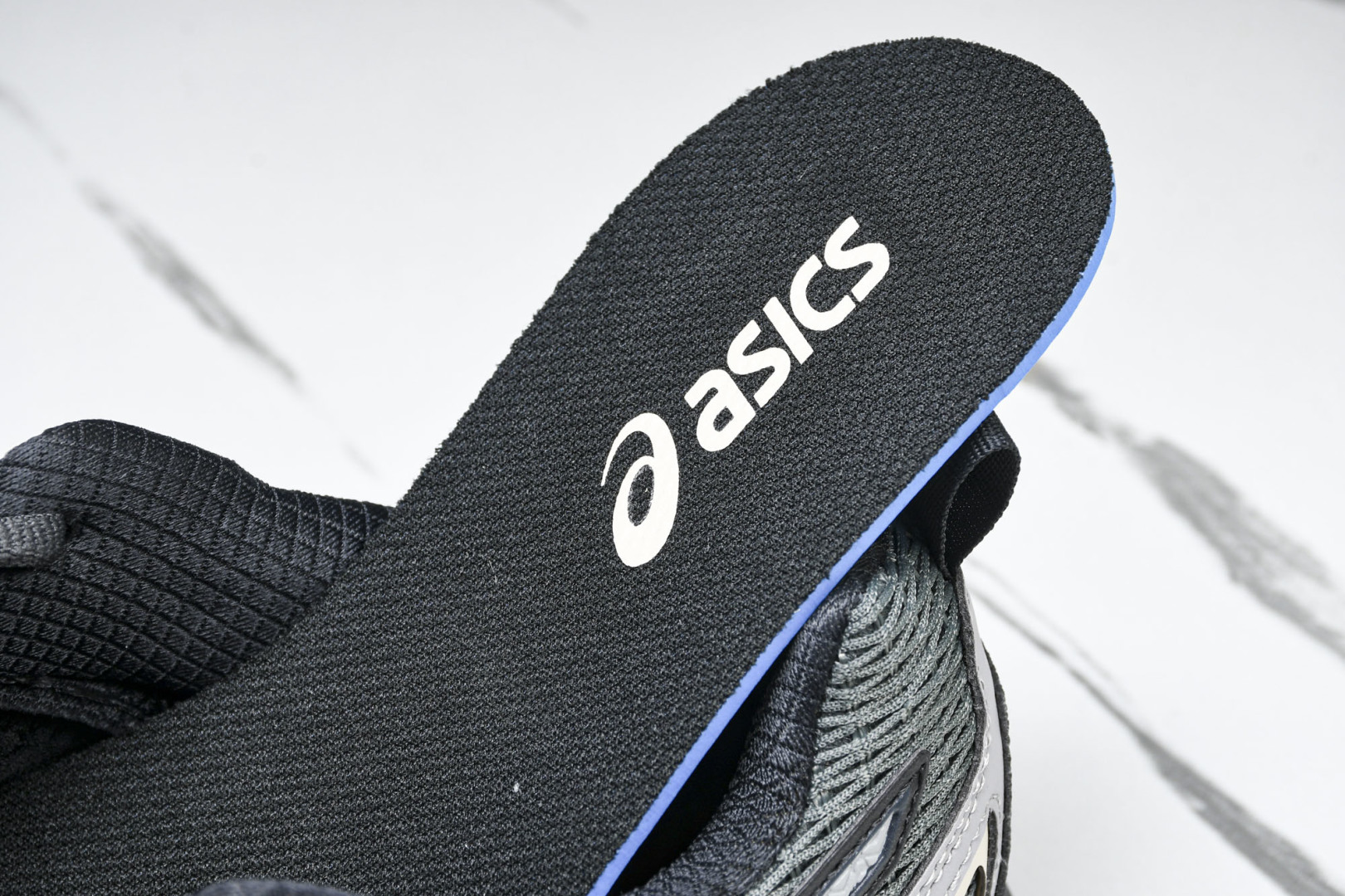 ASICS 尺码36-45

纯原版出品-Gel-Sonoma CN 亚瑟士运动休闲透气专业跑鞋 101
