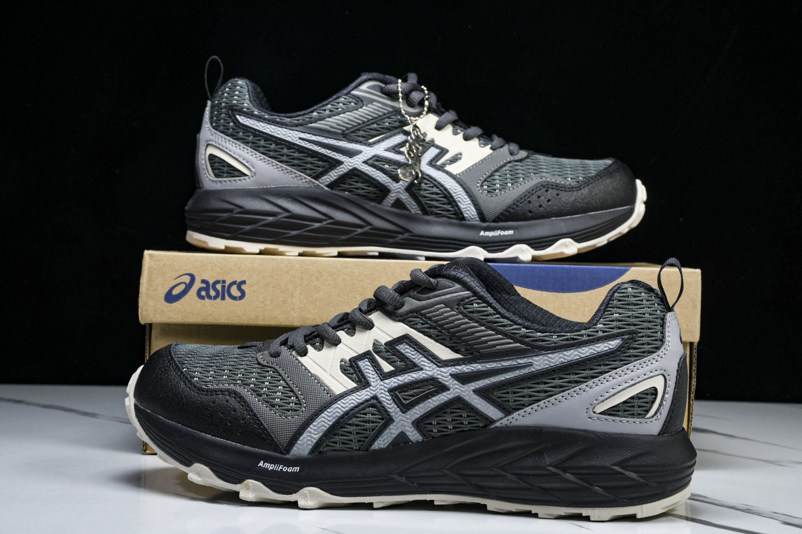 ASICS 尺码36-45

纯原版出品-Gel-Sonoma CN 亚瑟士运动休闲透气专业跑鞋 101