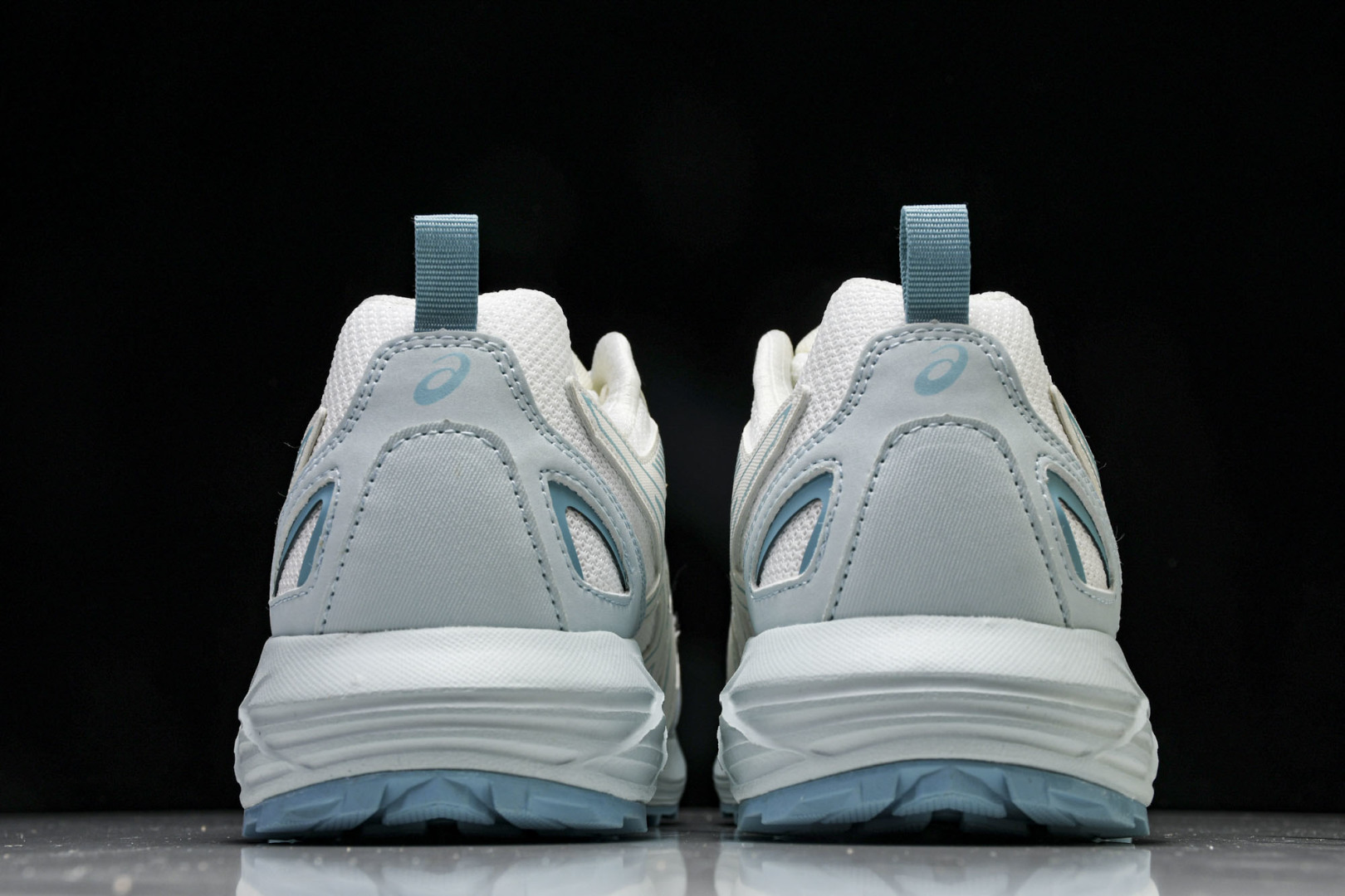 ASICS 尺码36-45

纯原版出品-Gel-Sonoma CN 亚瑟士运动休闲透气专业跑鞋 101