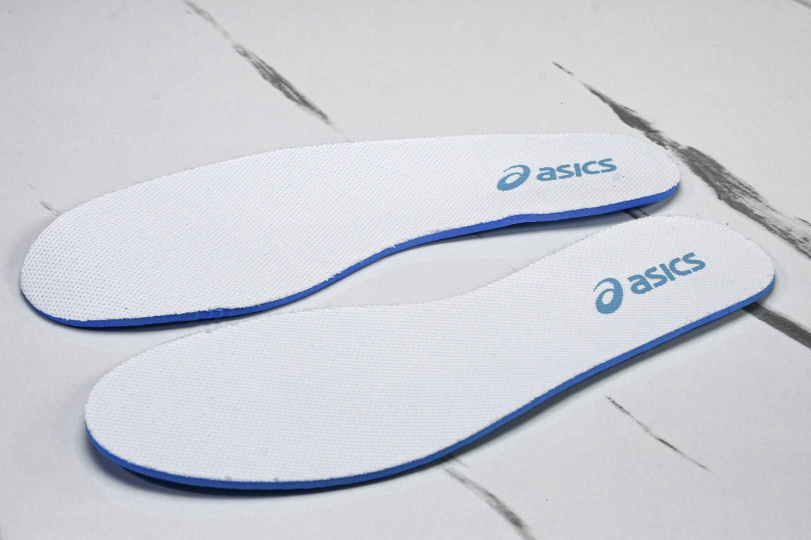 ASICS 尺码36-45

纯原版出品-Gel-Sonoma CN 亚瑟士运动休闲透气专业跑鞋 101