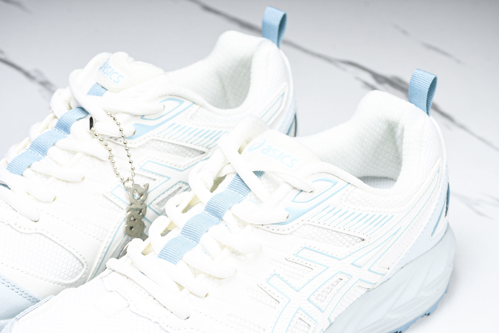 ASICS 尺码36-45

纯原版出品-Gel-Sonoma CN 亚瑟士运动休闲透气专业跑鞋 101