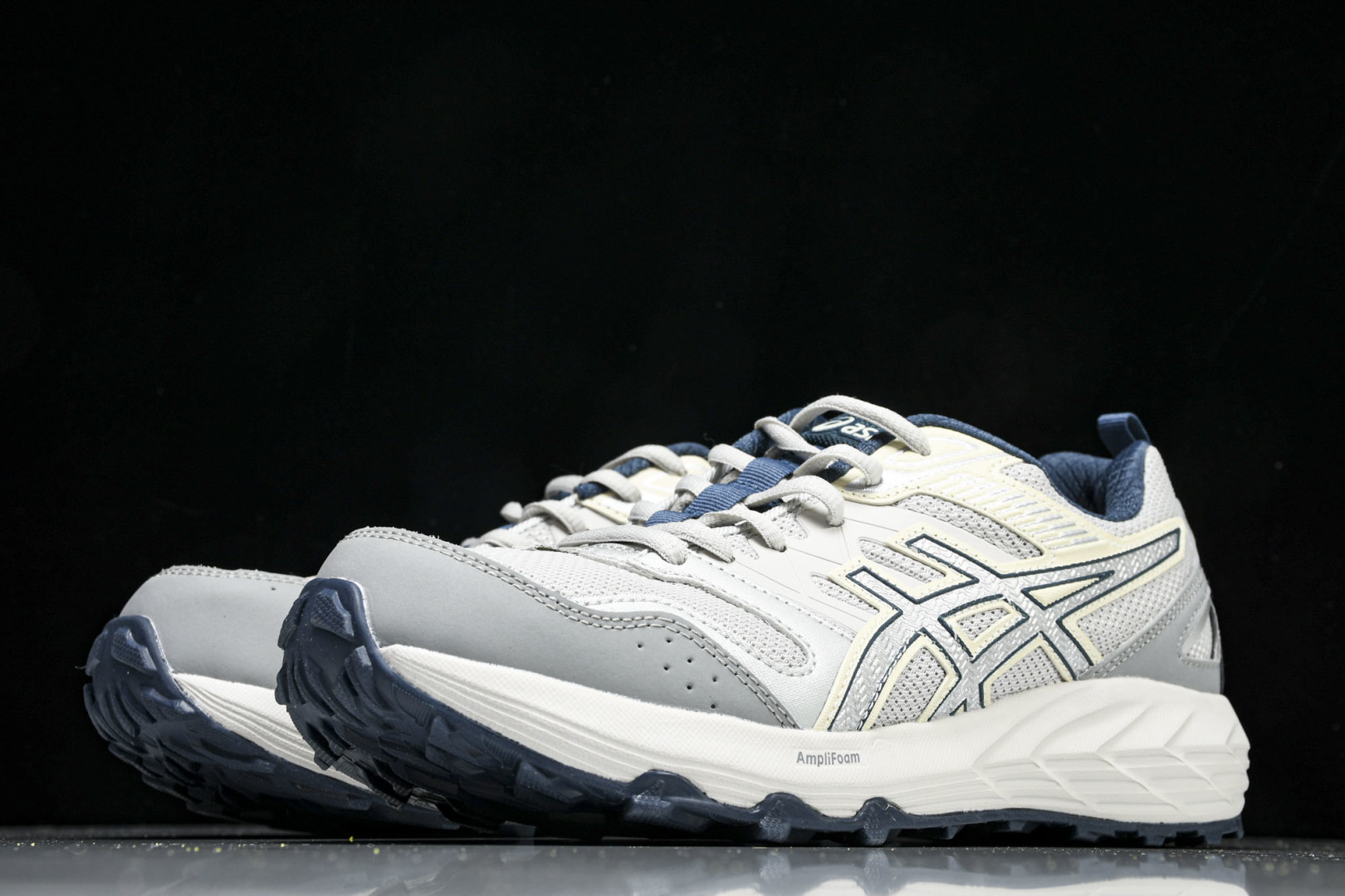 ASICS 尺码36-45

纯原版出品-Gel-Sonoma CN 亚瑟士运动休闲透气专业跑鞋 101