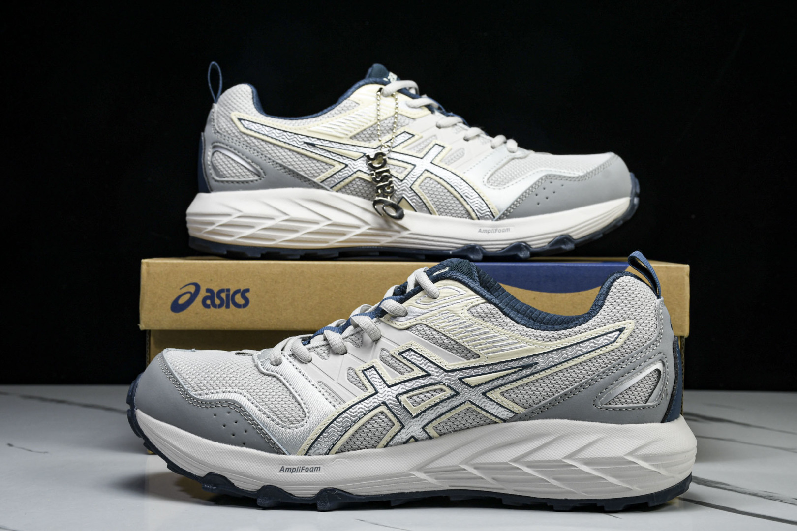 ASICS 尺码36-45

纯原版出品-Gel-Sonoma CN 亚瑟士运动休闲透气专业跑鞋 101